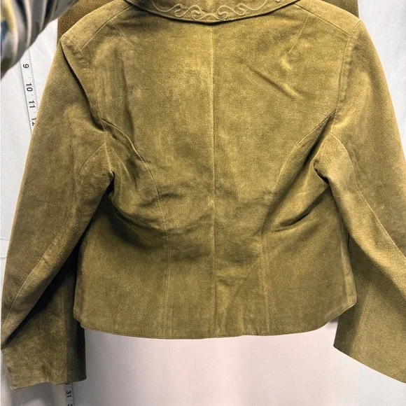 Vintage, Sz 4, custom, olive green genuine Suede Leather suit with Embroidery. - Picture 15 of 15